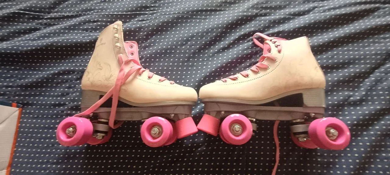 Patins retrô feminino - Foto 3