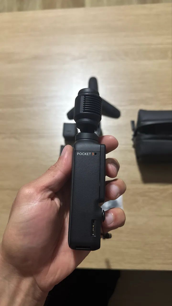 DJI Osmo Pocket 3 - COMBO CREATOR (sem microfone)