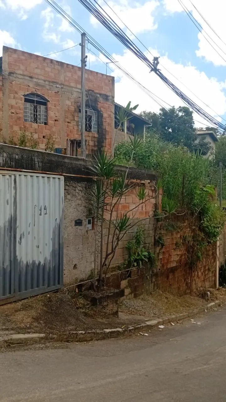 Casa no em BH Dois andares e garagem  - Foto 2