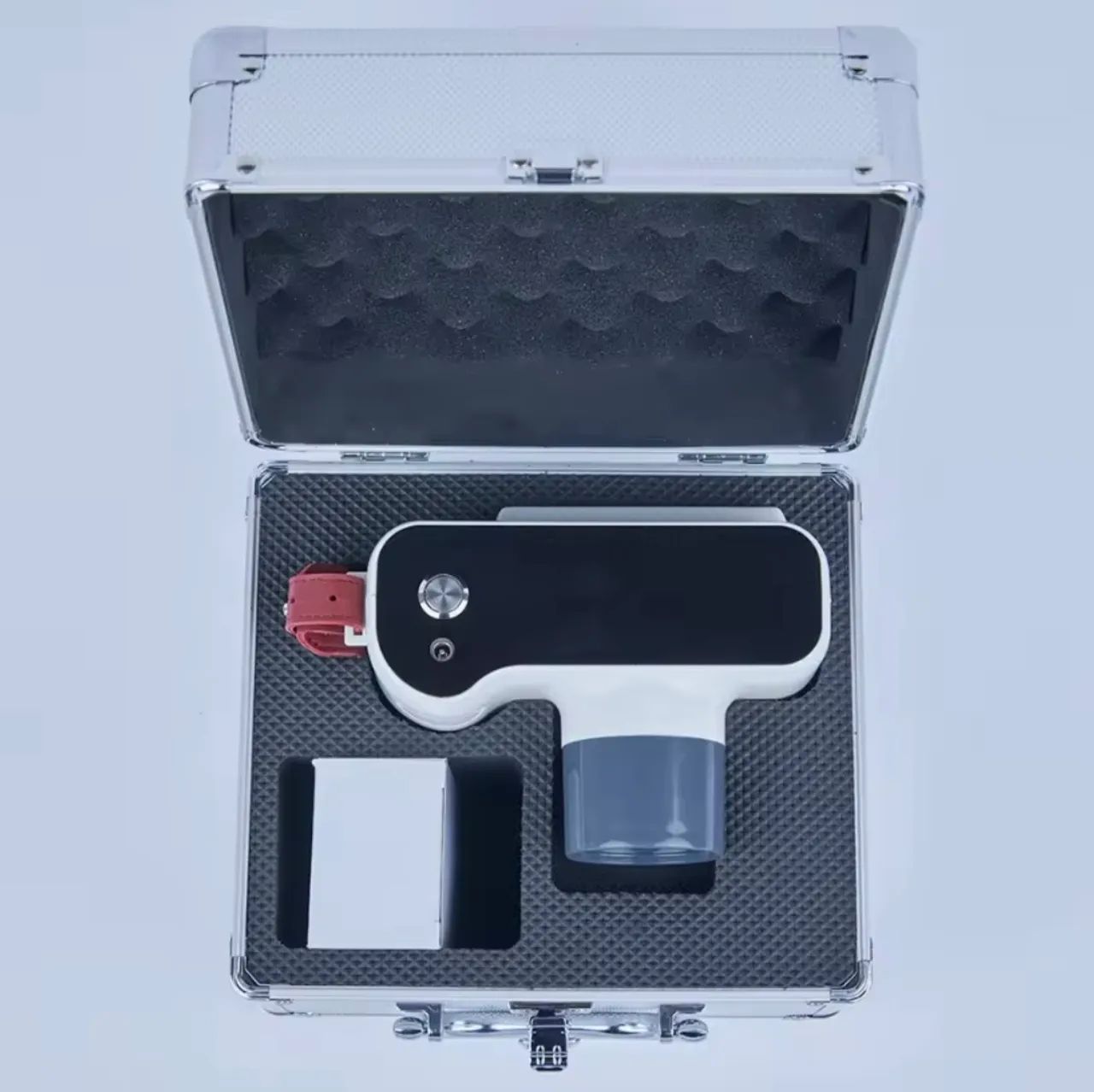 Equipamento de Rx portátil com maleta de transporte 