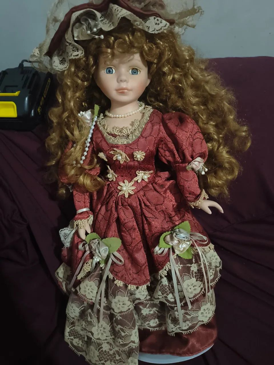 Boneca de porcelana