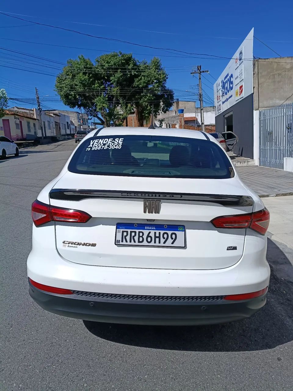 Fiat Cronos Drive 1.3 8V Flex Aut. 2023 - Foto 4