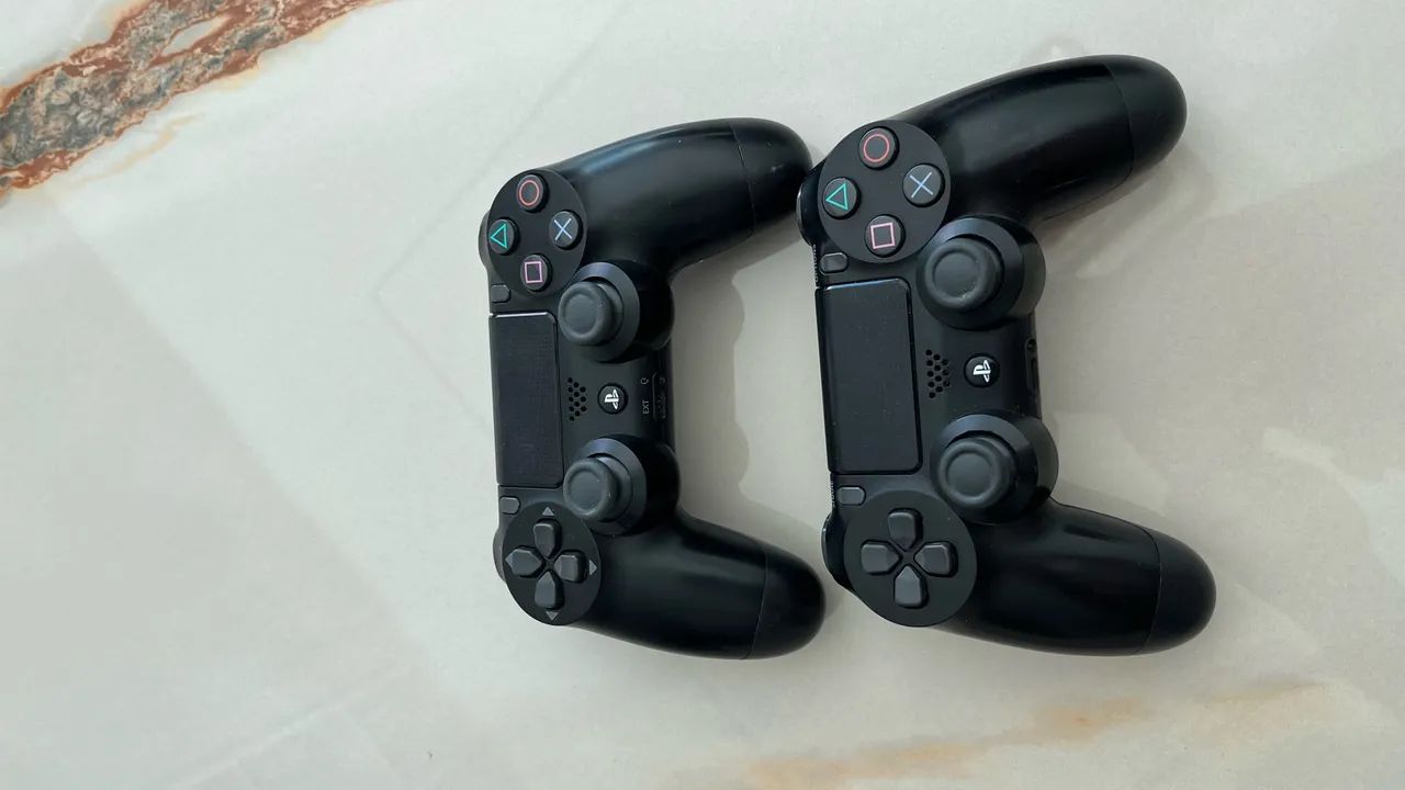 Manetes PS4