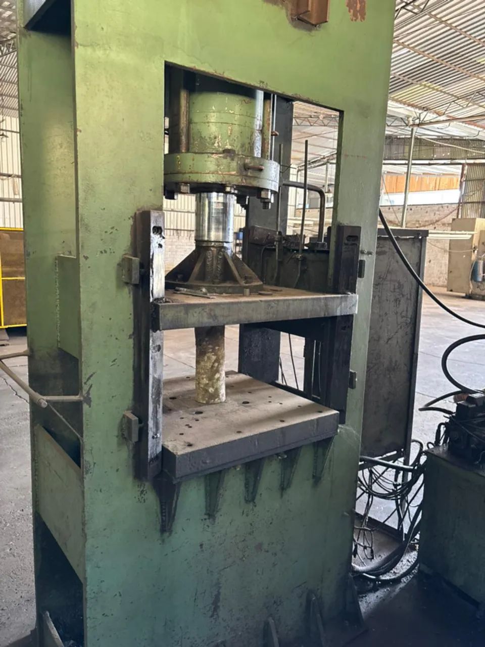 Prensa Hidráulica 100 Ton - Foto 4