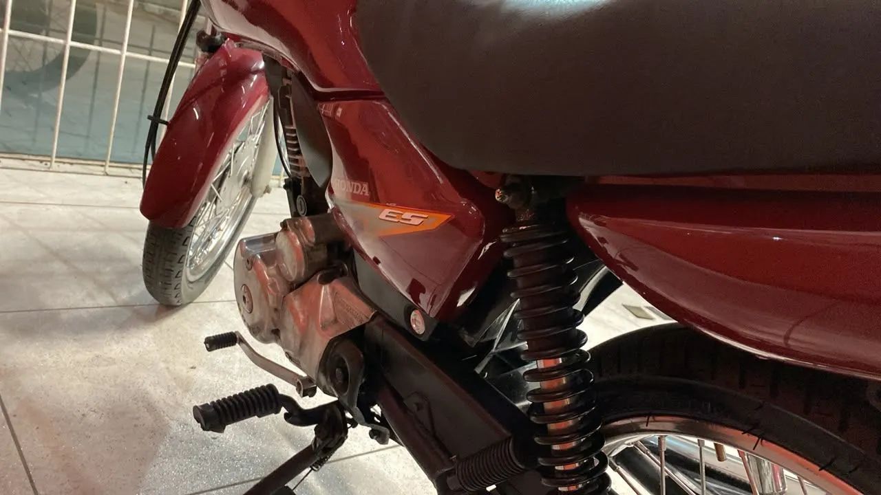 TITAN 125 ES 2003 - Foto 5