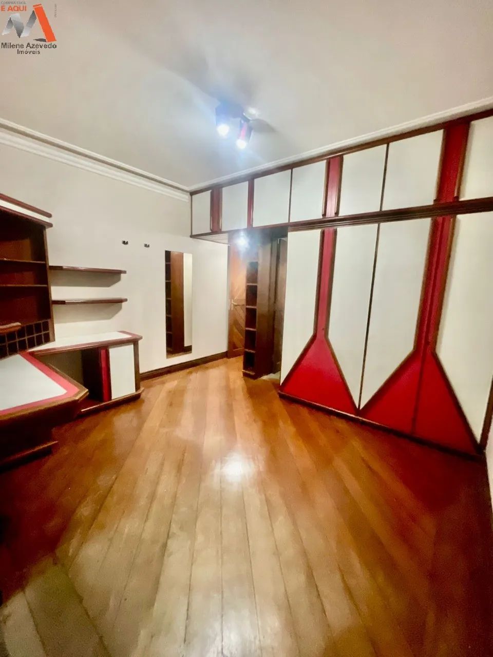 APARTAMENTO COM 3 SUÍTES NO BAIRRO DO REDUTO. ÁREA PRIVATIVA DE 200M² - 1 APTO POR ANDAR.  - Foto 3