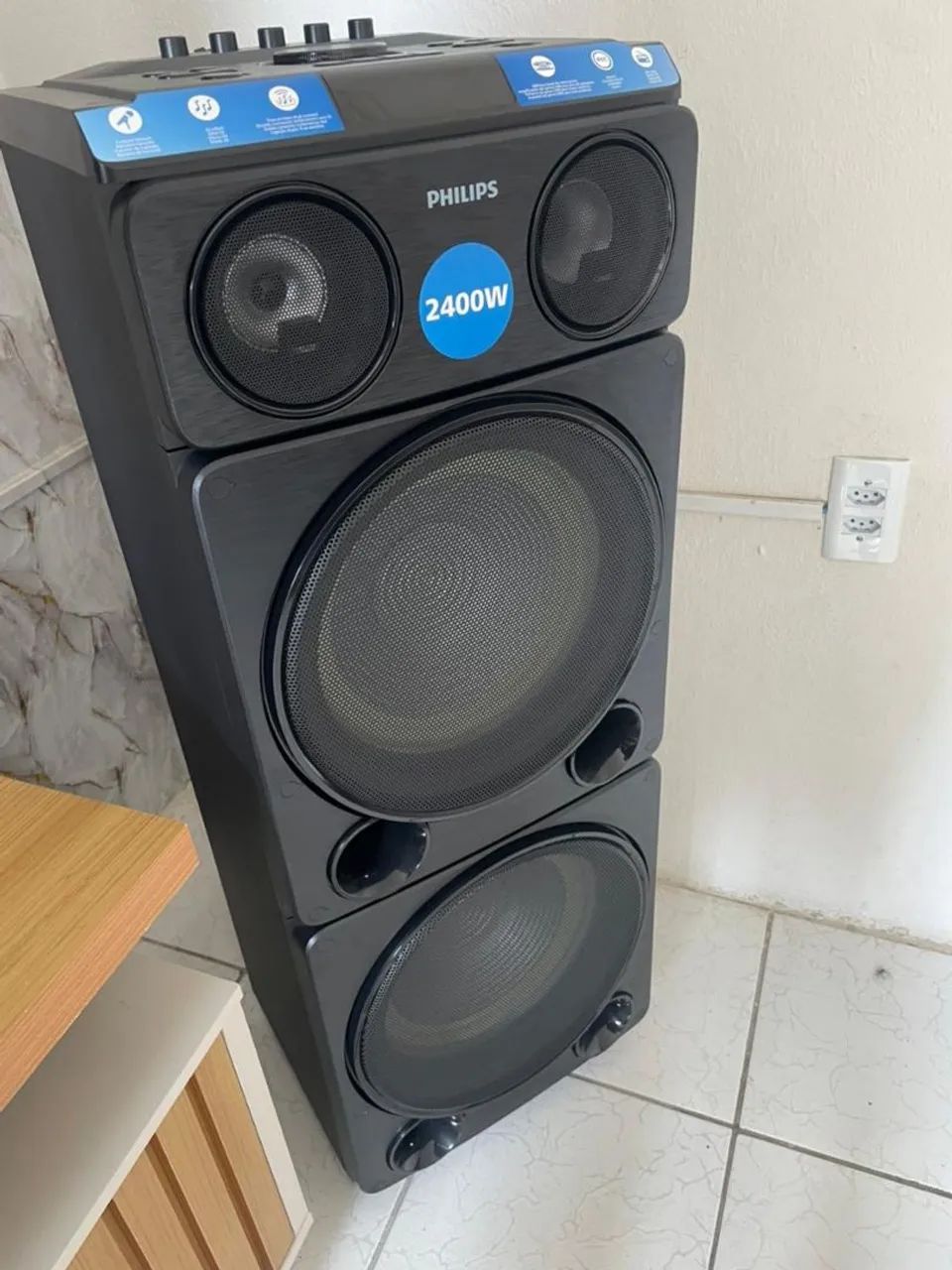 Torre de som Philips de 2400W Seminova. - Foto 2