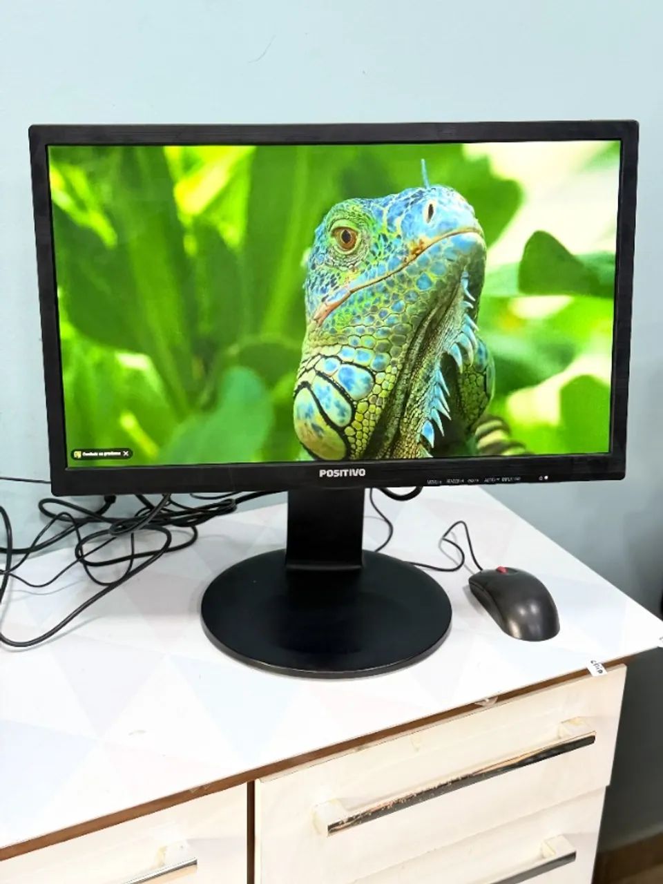 Monitor Positivo 22 Polegadas HDMI com Ajuste de Altura e Rotação - Sem Defeitos  - Foto 3