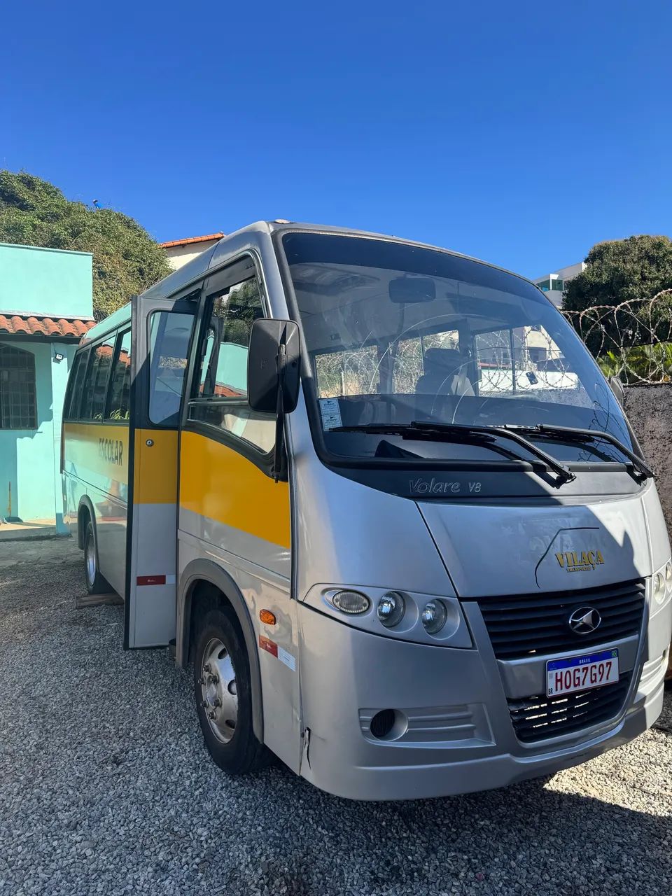 Micro ônibus Volare V8 24 lugares 