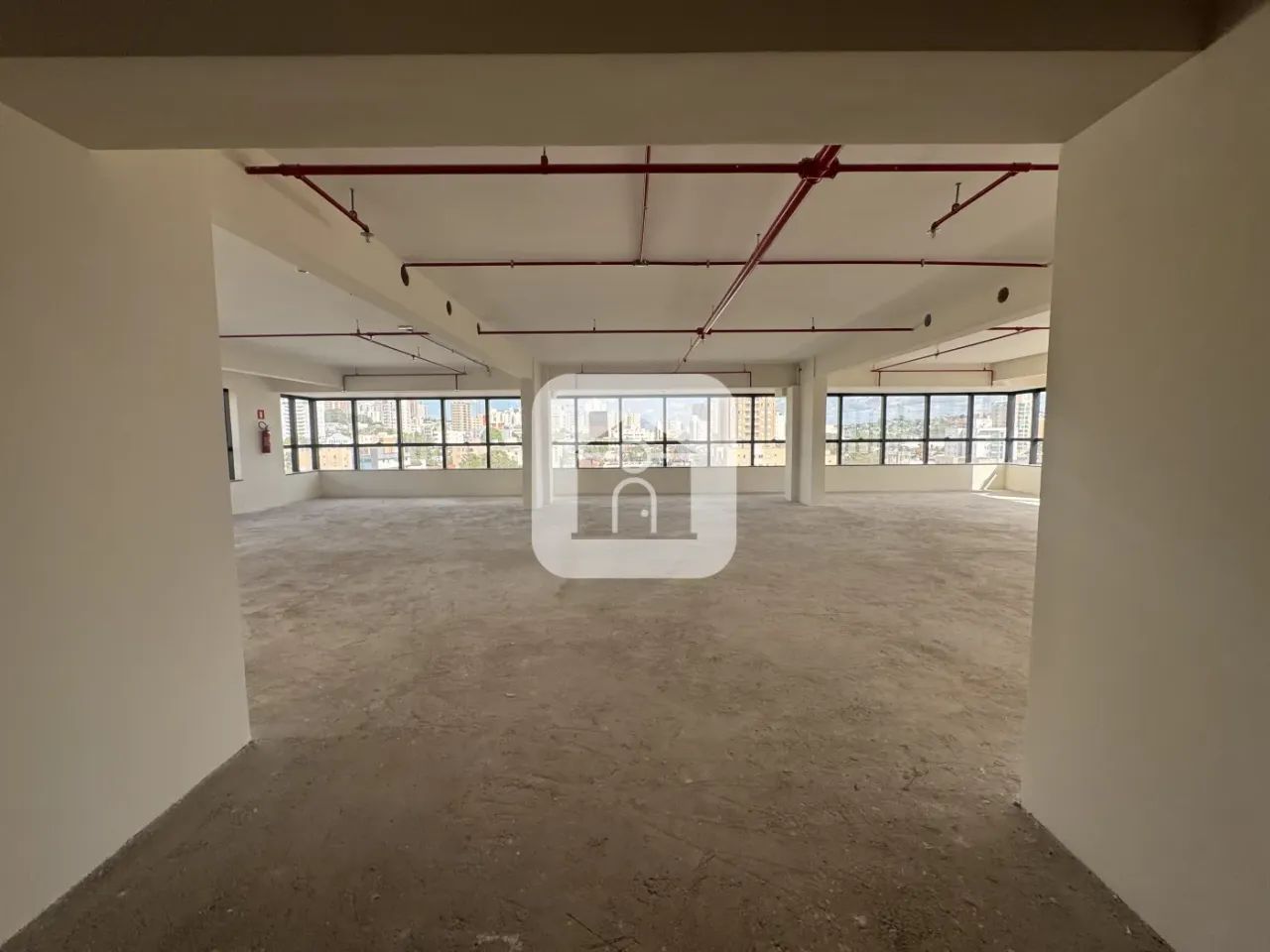 Sala comercial para locação e venda no bairro Tabajaras - Foto 4