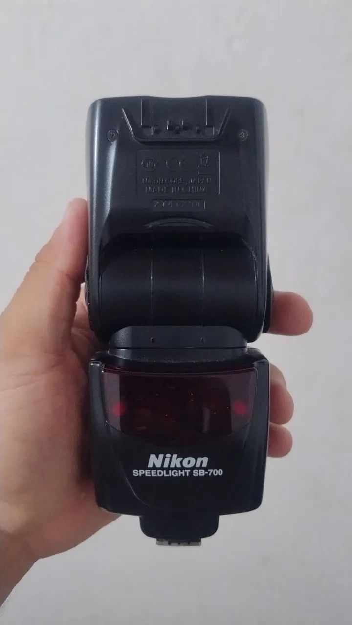 FLASH NIKON SB 700 - Foto 2
