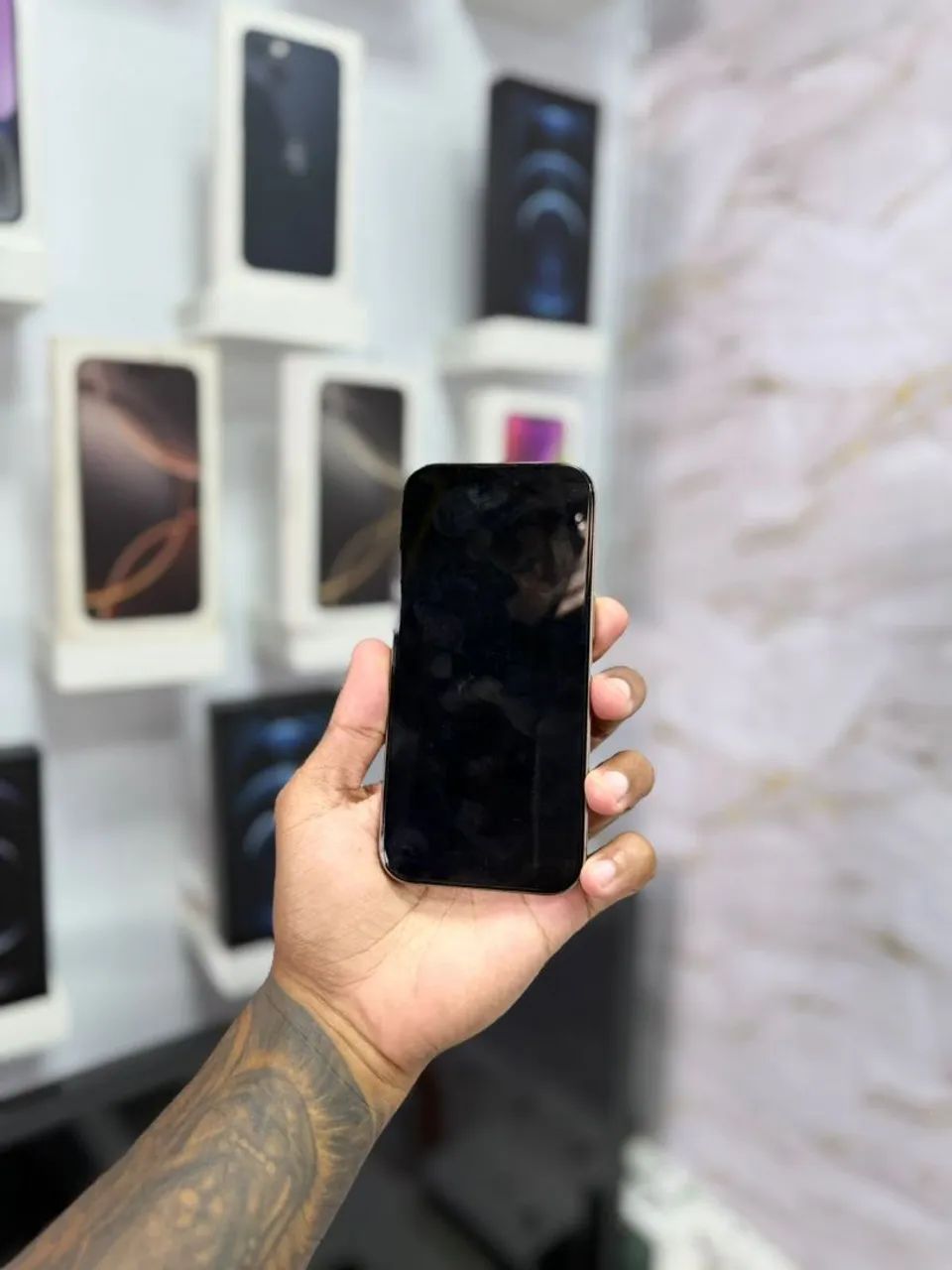 IPHONE 16 PRO 128GB DESER<br>R$ 5.199,00 - Foto 5