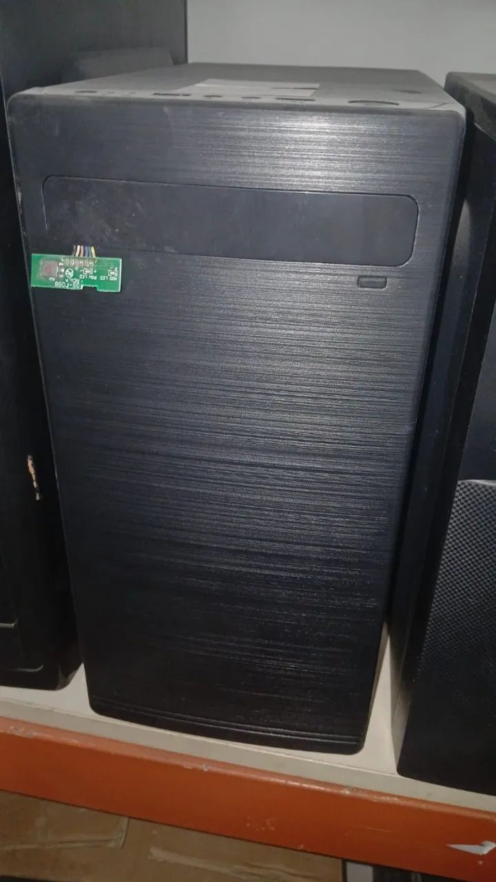 CPU LENOVO "Cpu lenovo  I5 de 2th  8gb ram 32gb ssd"