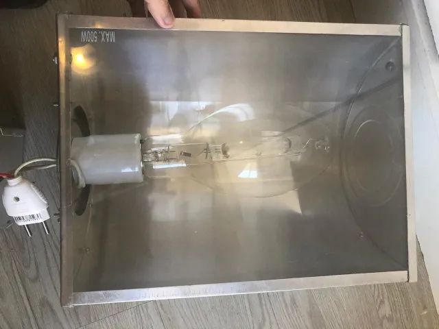 Kit Refletor + Reator HQL 400W 220v (sem a lâmpada) - Foto 2