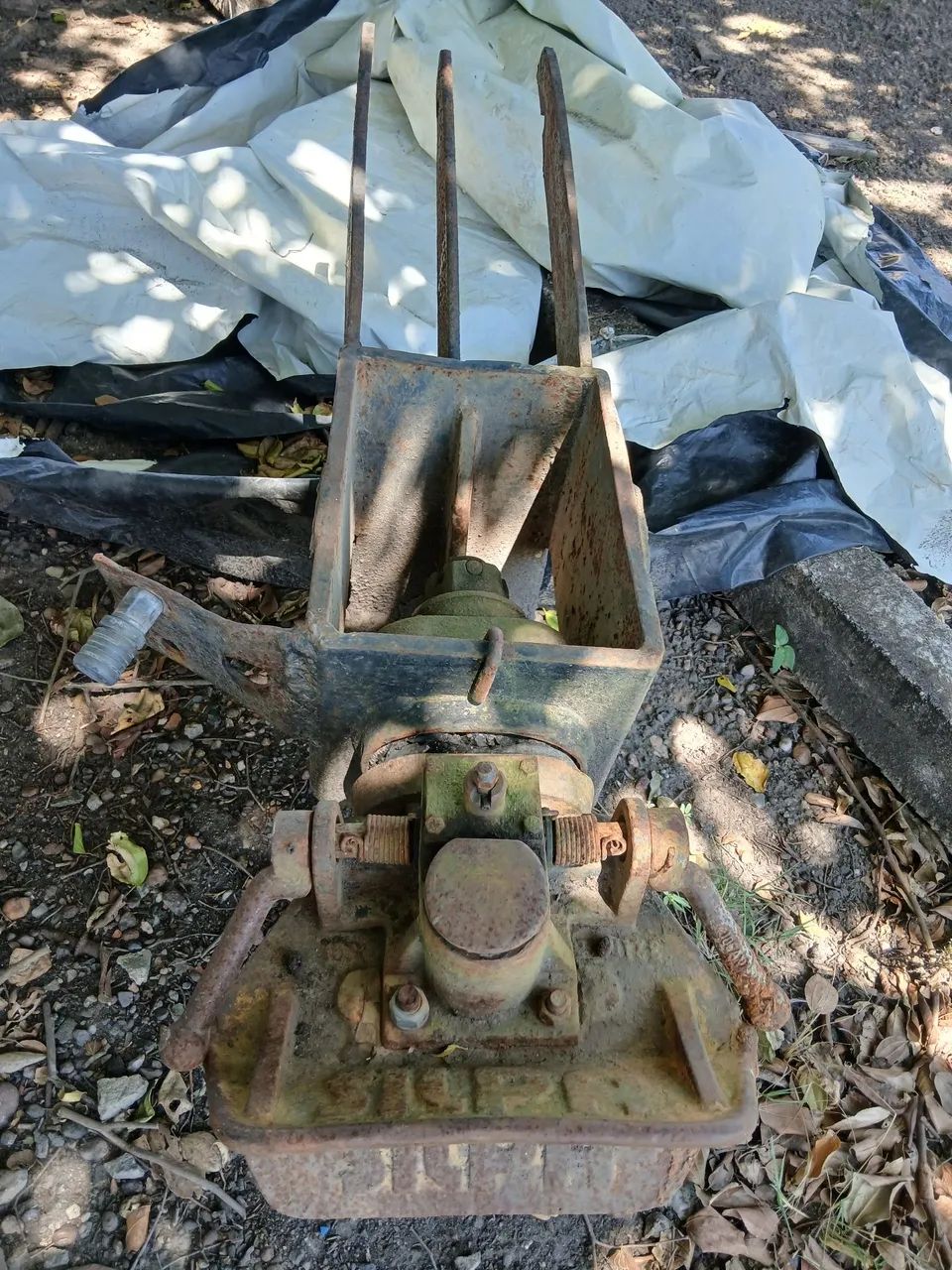 Peça para trator  - Foto 2