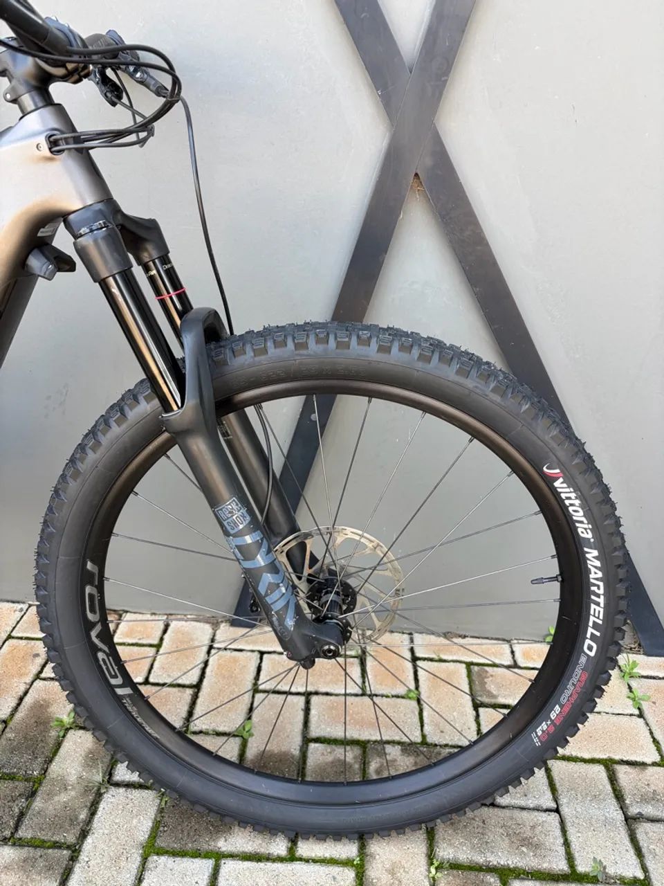 Specialized Turbo Levo Comp Carbon TAM S  - Foto 4