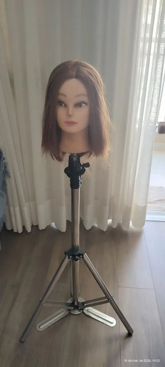 Manequim para treinamento de penteados - Foto 3