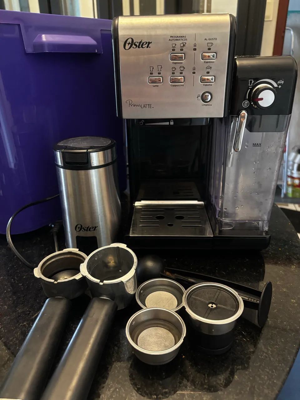 CAFETEIRA ESPRESSO EXPRESSO E MOEDOR DE GRÃOS