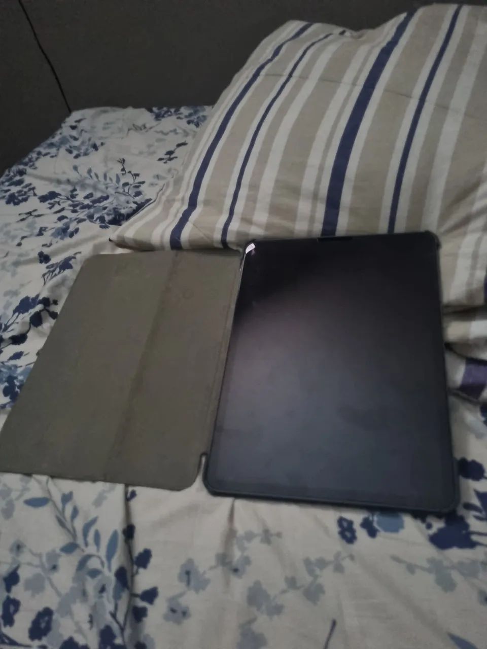 iPad 11 Polegadas 3ª geração + Capa - Foto 4