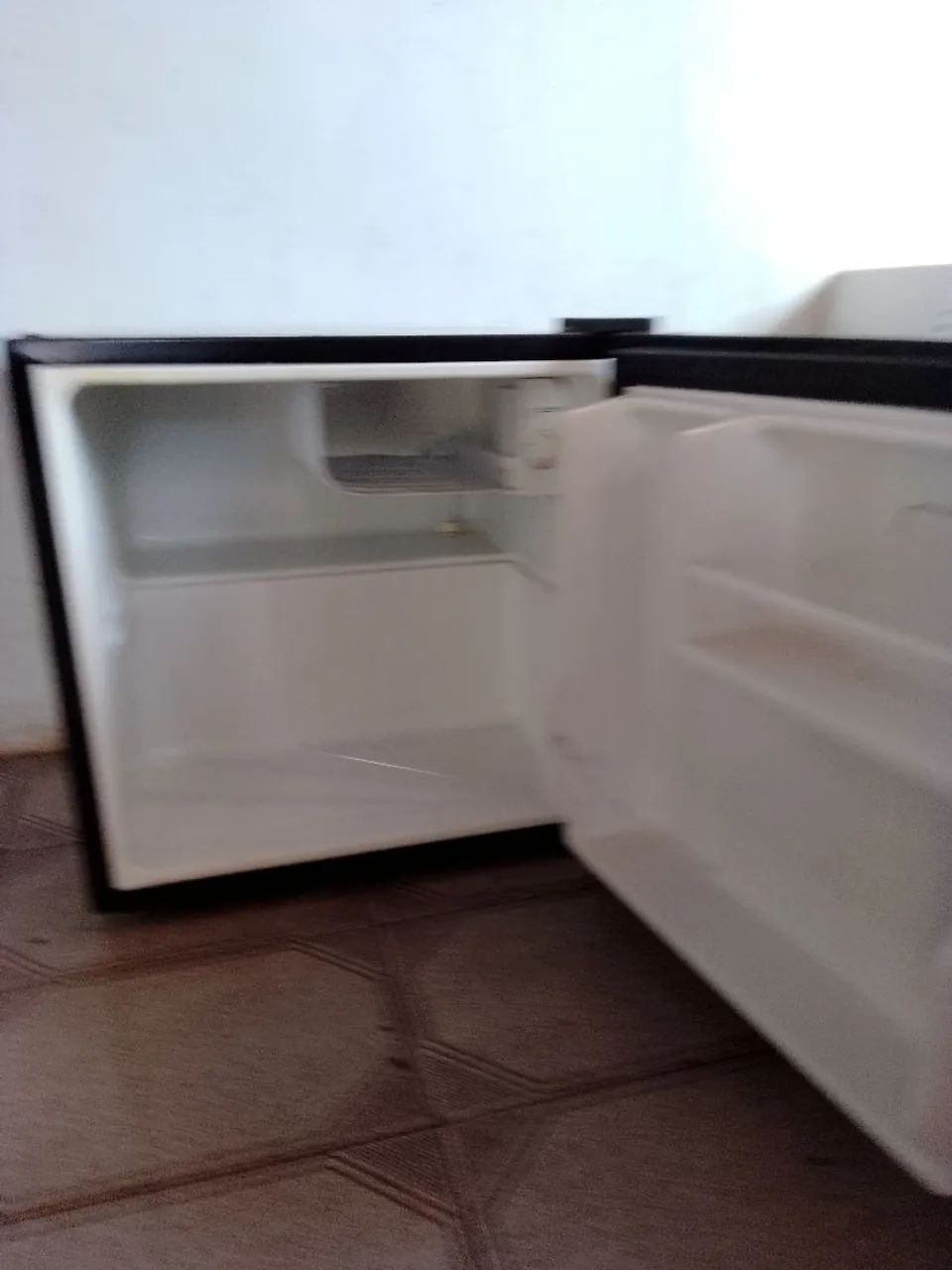 Vendo frigobar  - Foto 4