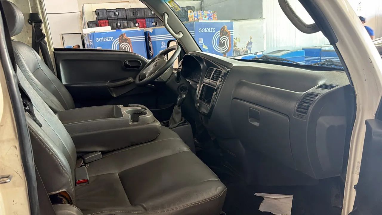 Kia bongo  - Foto 3