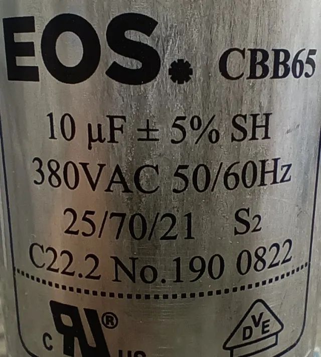 CAPACITOR DE 10MFD POR 380 VAC DA MARCA EOS MODELO D-1977 - Foto 3