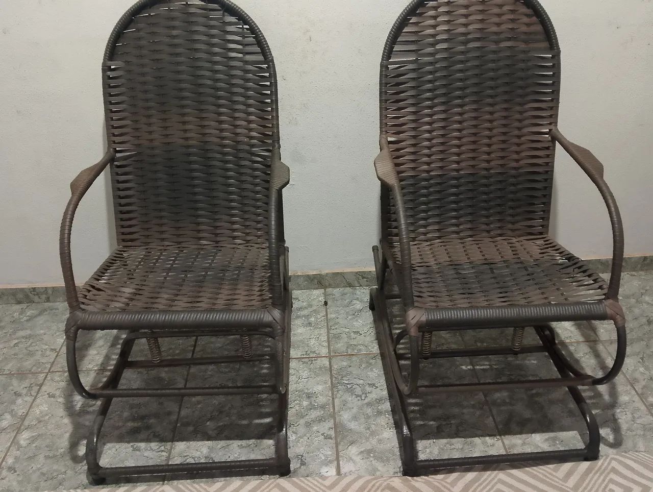 Vendo duas cadeiras de balanço  - Foto 3