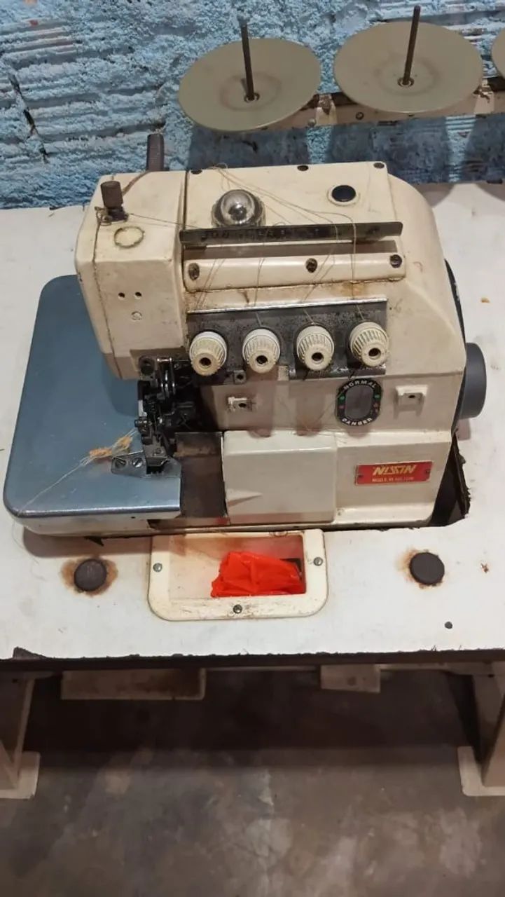 Máquina de costura  - Foto 4