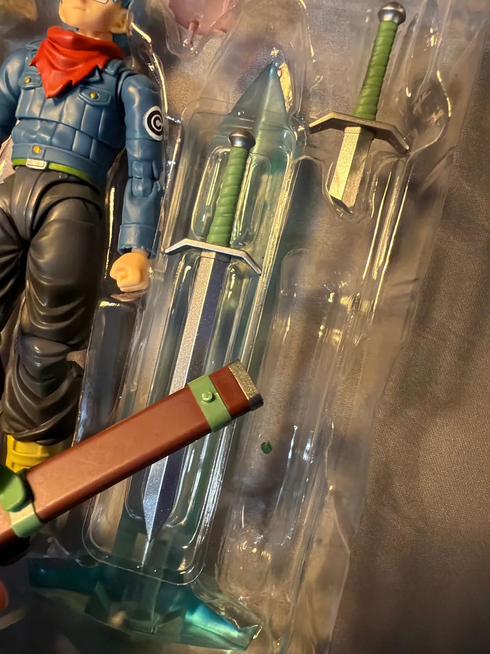 Mirai Trunks dragon ball SH Figuarts  - Foto 2