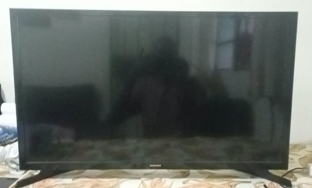 Tv Samsung 32" Não é Smart
