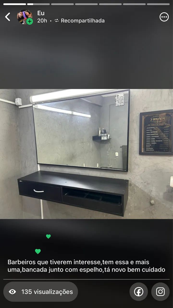 Bancada para barbeiro junto com espelho 