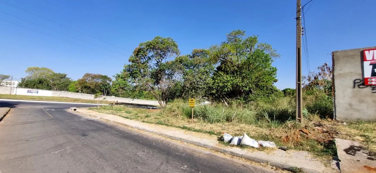 Lote Comercial cabeça de quadra 793,20m² no Jardim Bela Vista - Aparecida de Goiânia