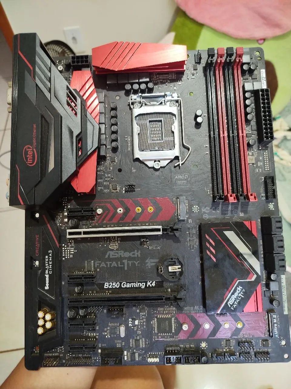 PLACA MÃE FATALITY B250M GAMING K4 (COM DEFEITO)