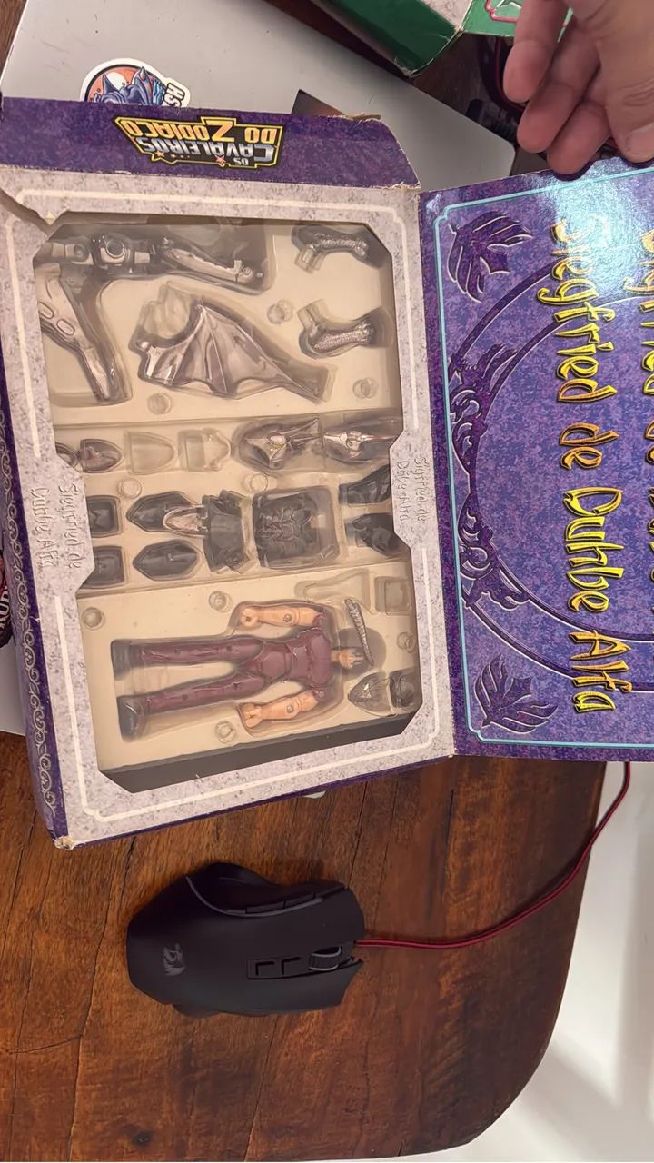 Vendo bonecos dos cavaleiro dos zodíaco  - Foto 3