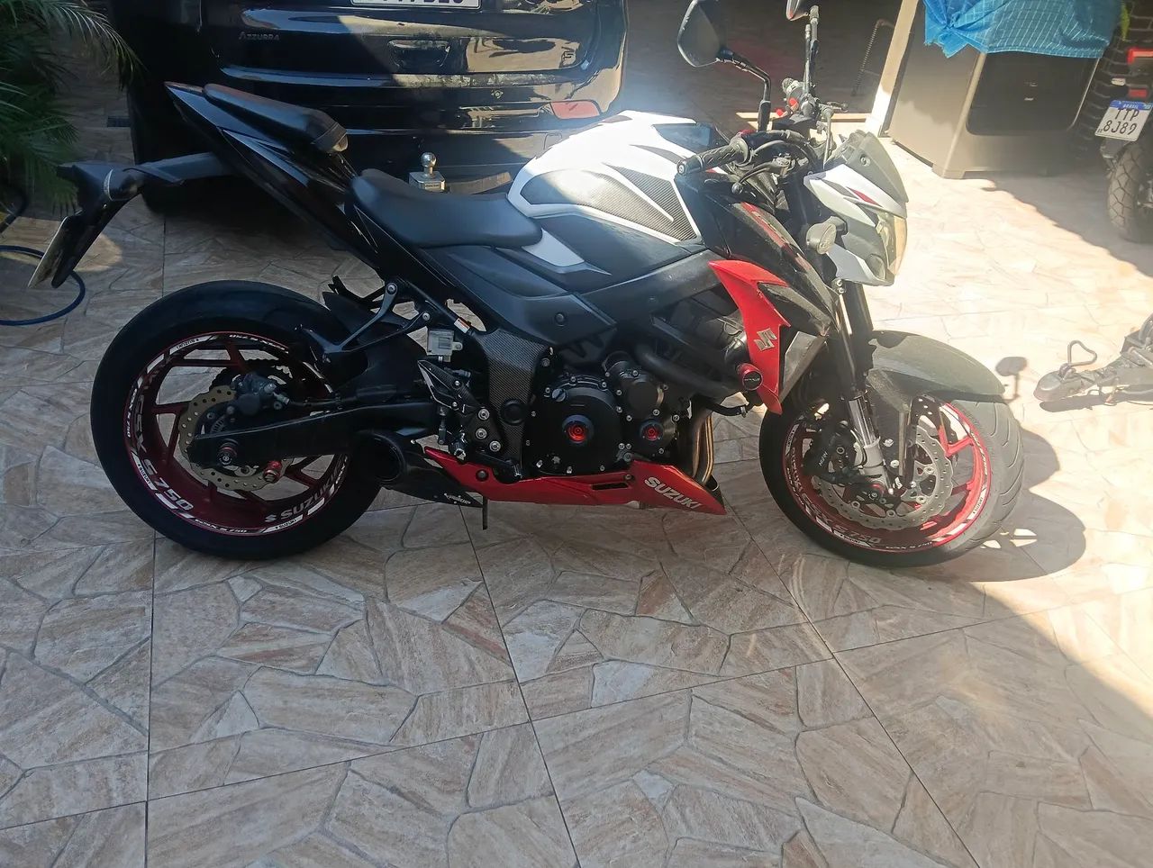 gsX 750 s 