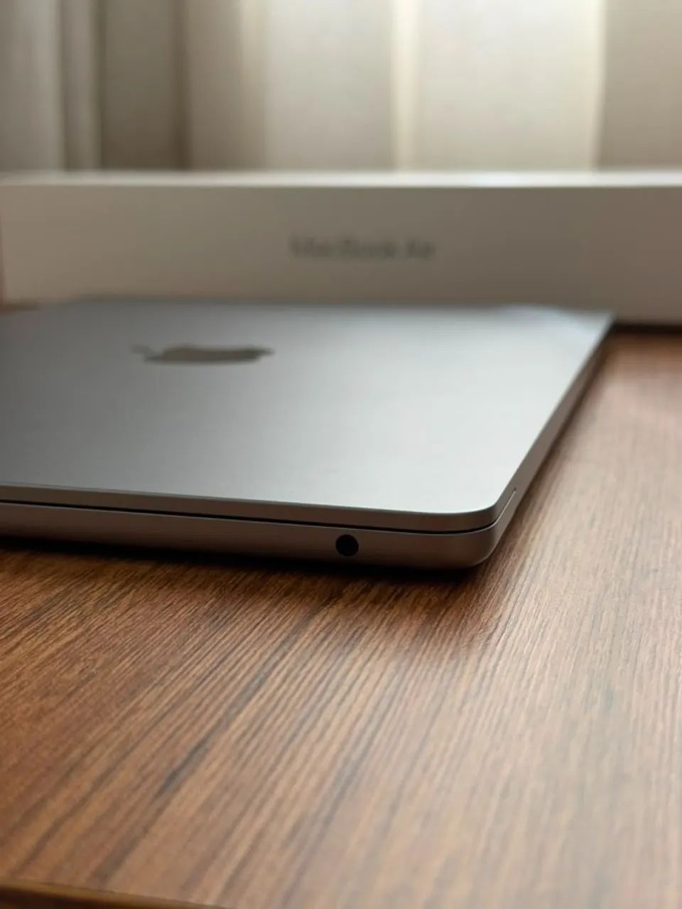 Macbook Air 13, Chip M2, 8gb de Ram e 256 ssd - Notebooks