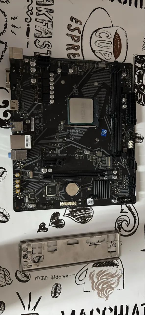 Processador AMD Ryzen, placa mãe e espelho - Foto 2