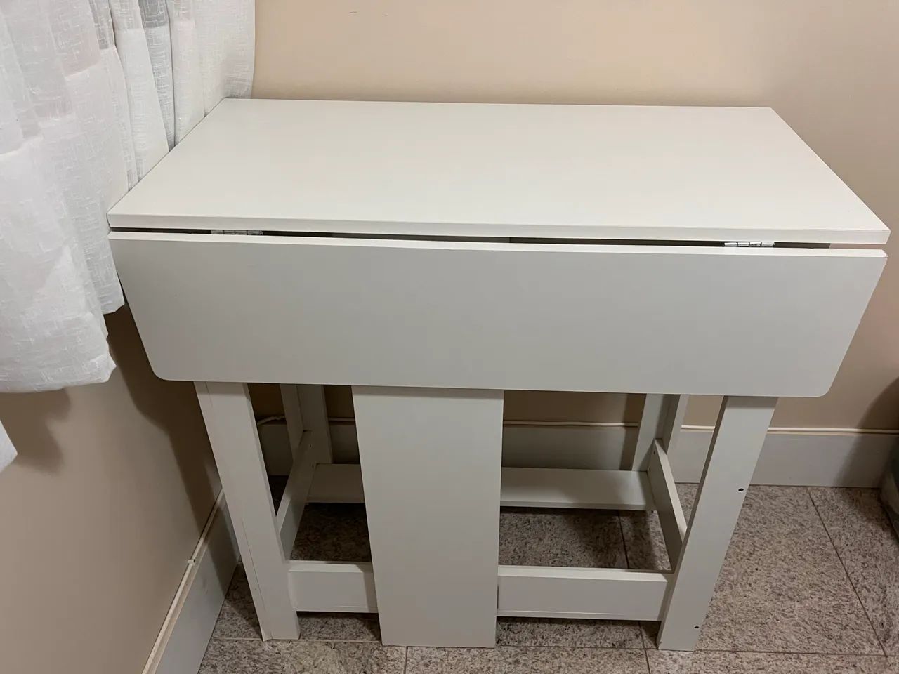 Mesa dobrável/aparador - 2 em 1 compacto  - Foto 4