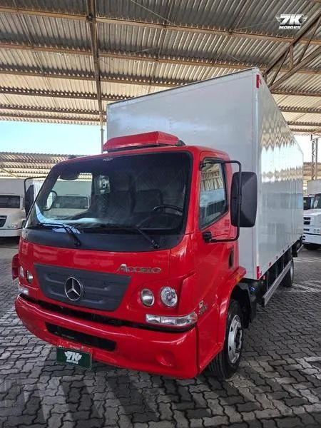 MERCEDES-BENZ ACCELO 815 2013 - Foto 2