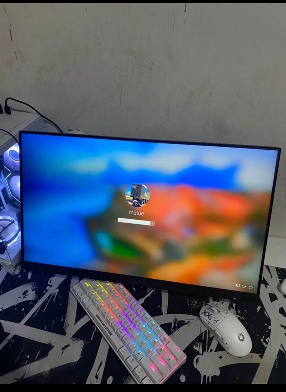 Monitor game aoc 24 polegadas 0.5m 24g4 180 hz pegando perfeitamente 