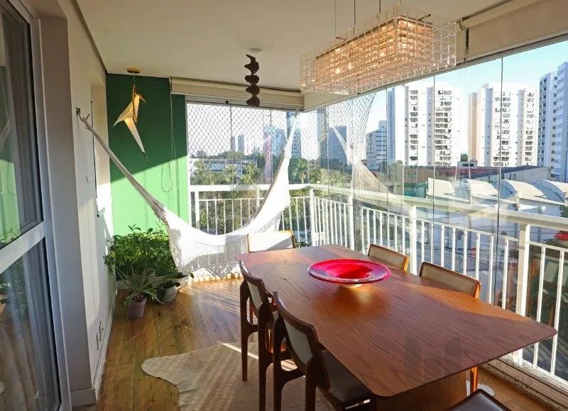 Apartamento no Floresce Granja Julieta.