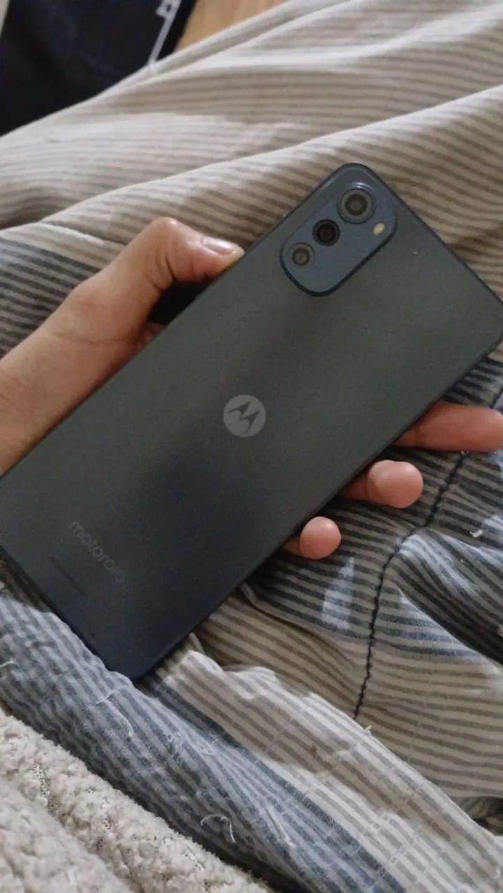 Moto E32