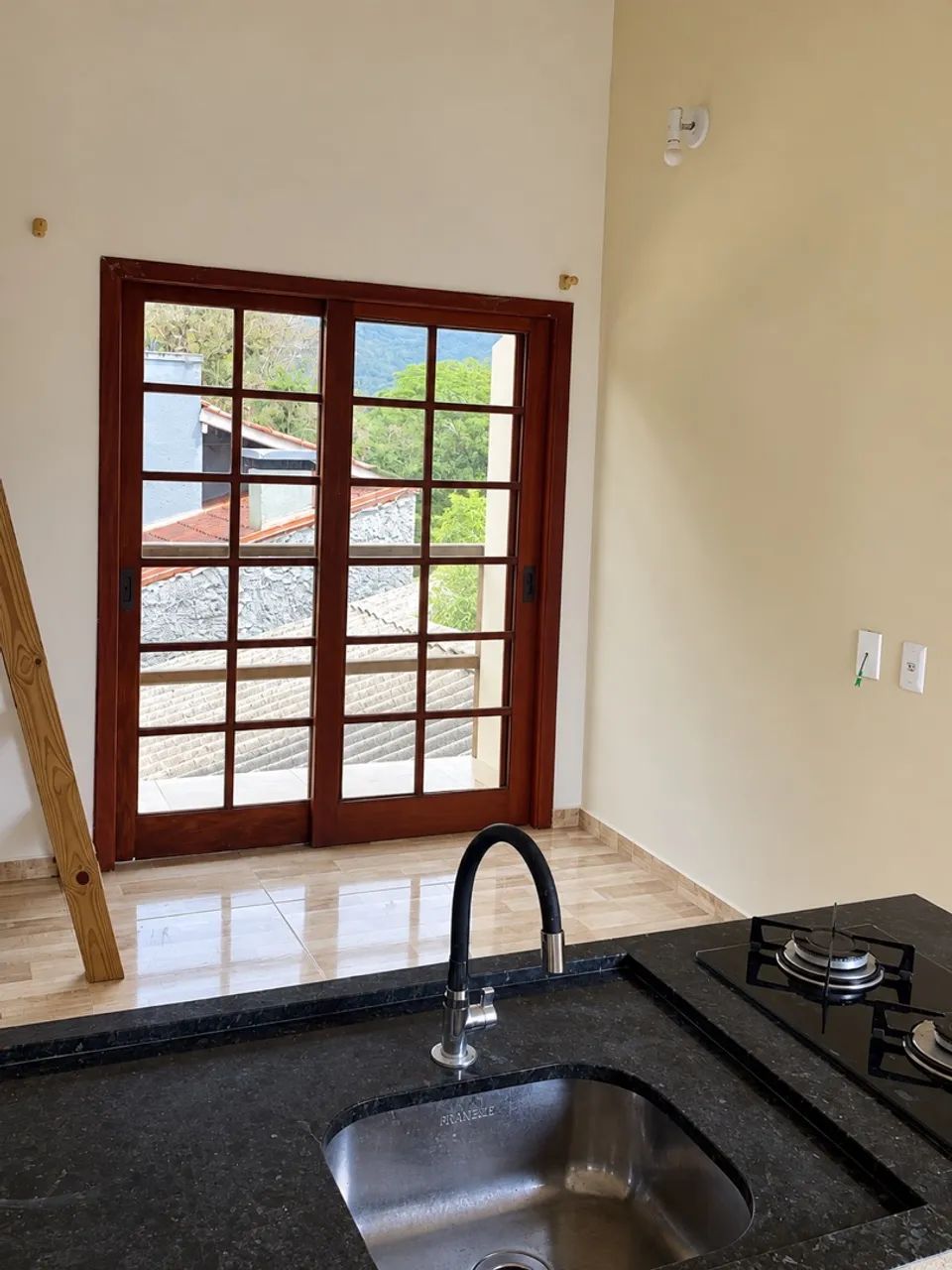 Loft aluguel anual 