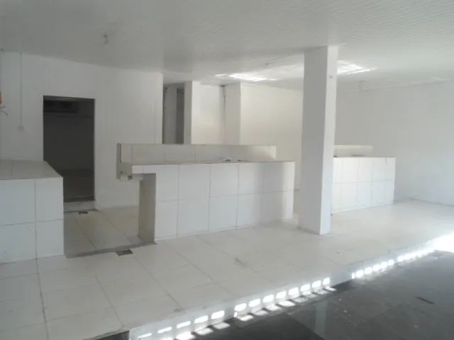 Localizado na Avenida Gomes de Matos, este imóvel conta com 118 m² de área, distribuídos d - Foto 4