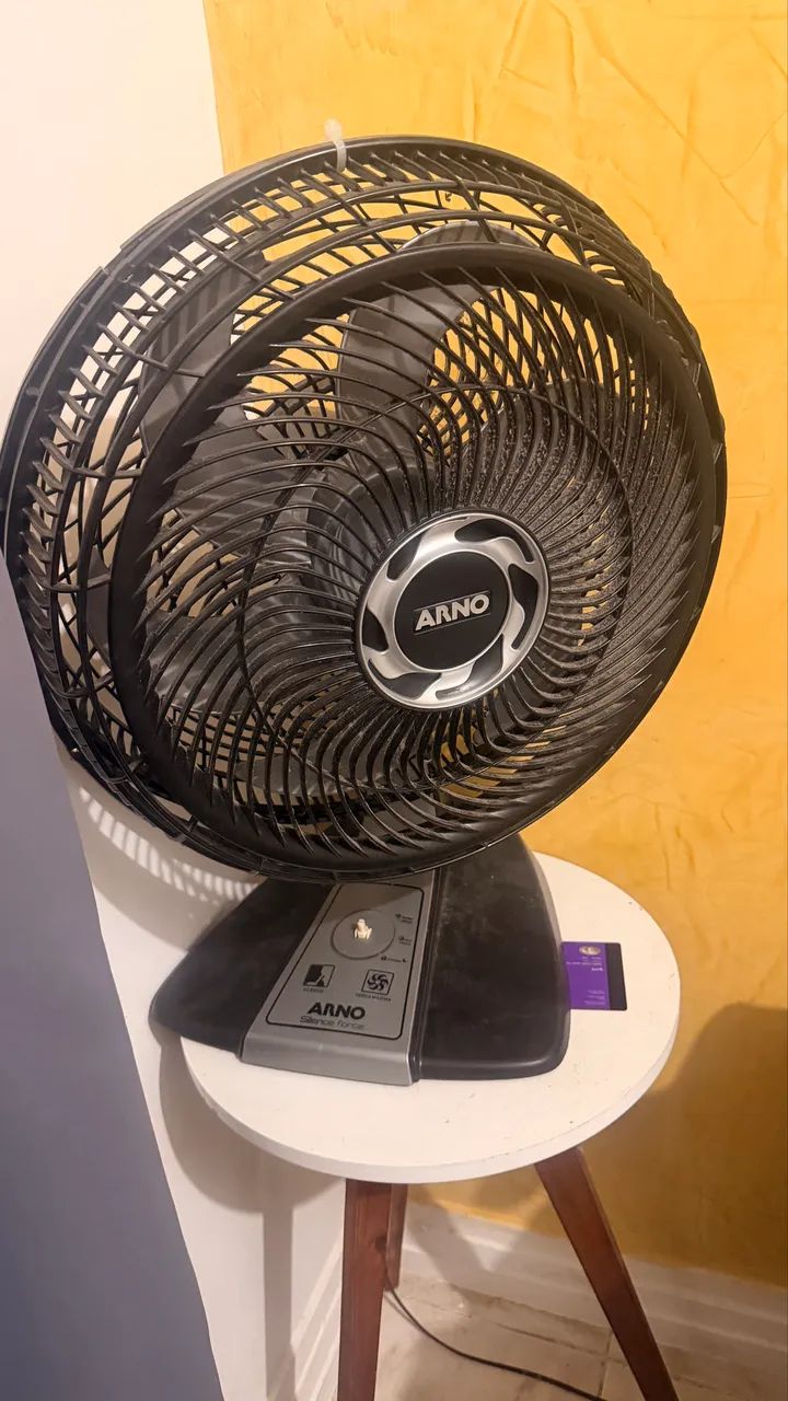 Ventilador Arno em bom estado!