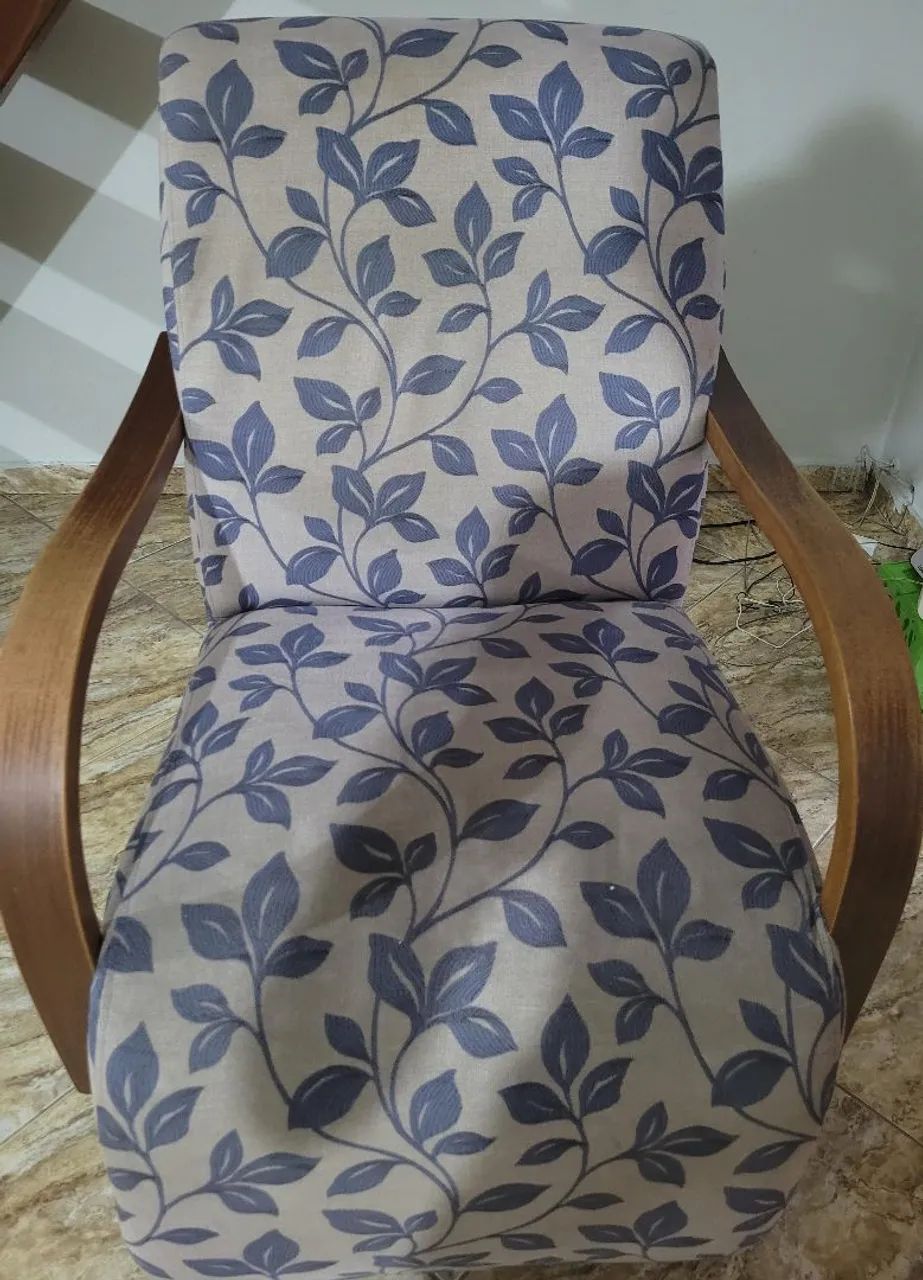 Poltrona Estampada - Floral/Folhas