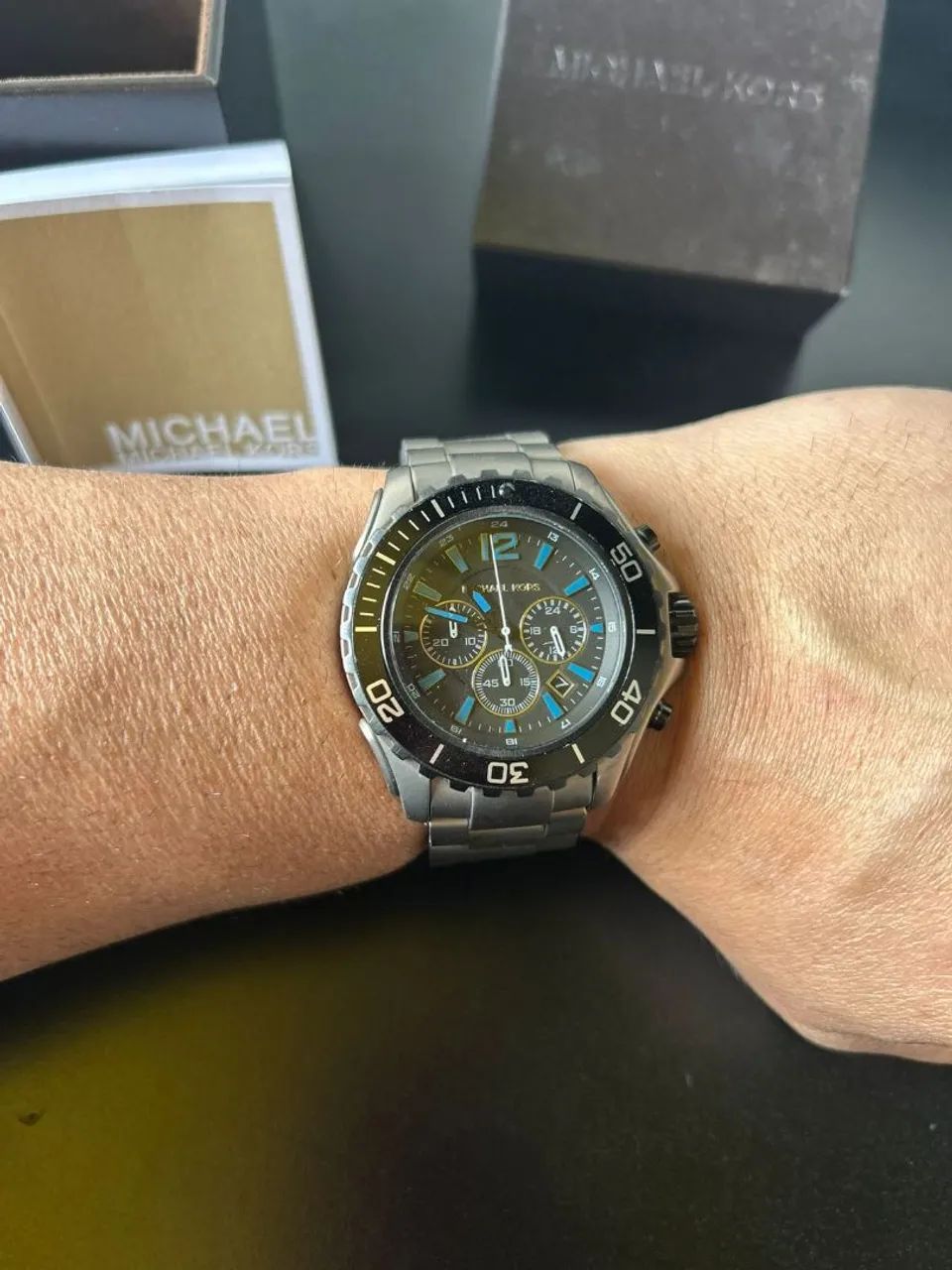 Relógio Michael Kors Cronógrafo Original - Aço - Conpleto na caixa - Foto 2