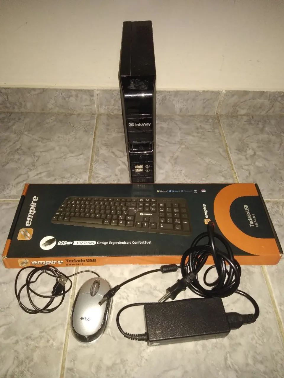 Mini computador Itautec 1GB RAM DDR2 HD 150 
