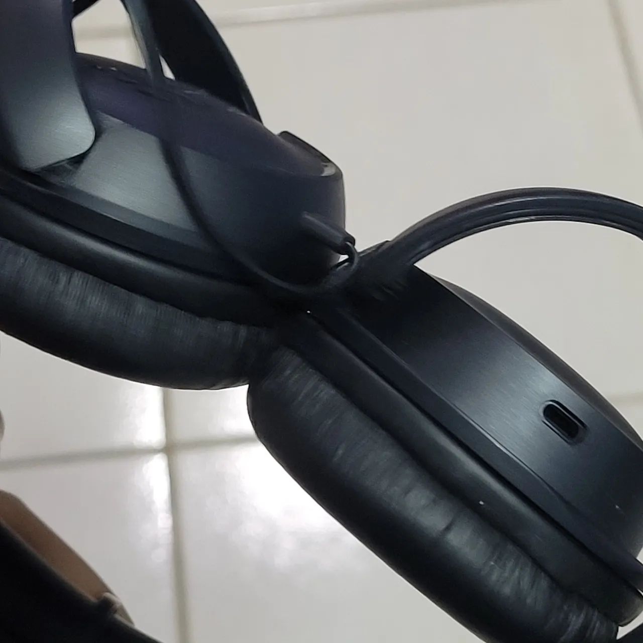 Fone preto jbl com fio - Foto 5