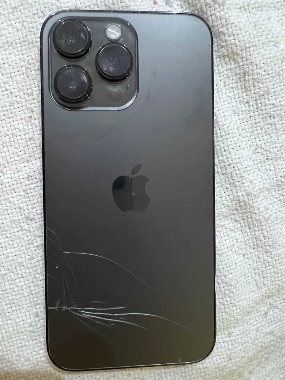 iPhone 14 Pro Max preto com detalhe  - Foto 4